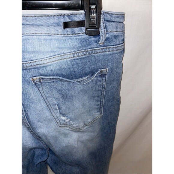 Risen Women’s Distressed Jeans Size 30x28 Blue Rodeo Western Cowgirl City - Picture 10 of 12